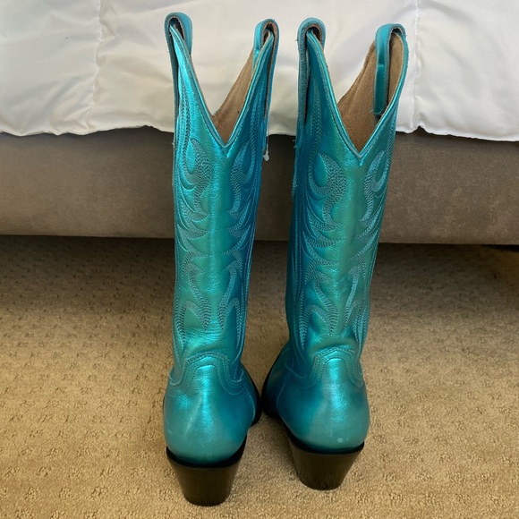 IDYLLWIND Metallic Teal Boots - Picture 6 of 7